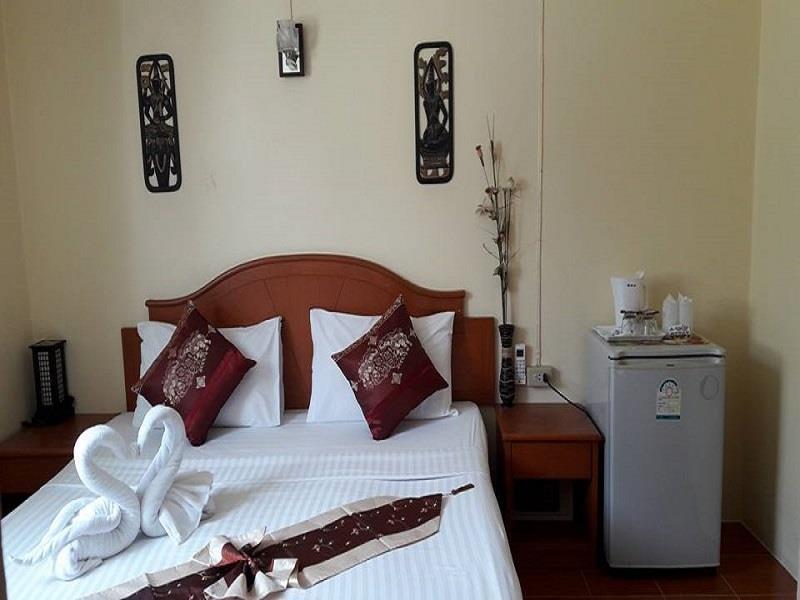 Patong Rose Guest House 50M To Beach Exteriér fotografie